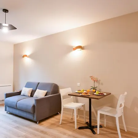 Aparthotel Zenitude Hotel-residences Versailles St Cyr L'ecole