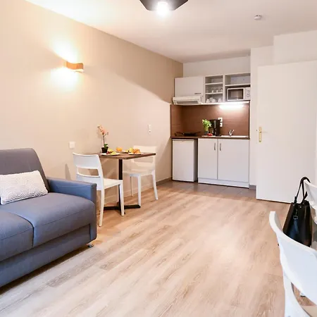 Zenitude Hotel-residences Versailles St Cyr L'ecole Aparthotel *