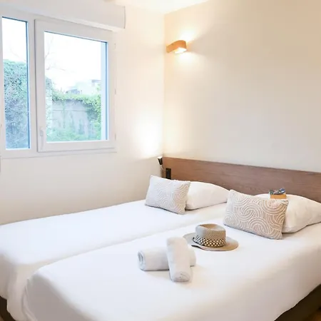 Aparthotel Zenitude Hotel-residences Versailles St Cyr L'ecole