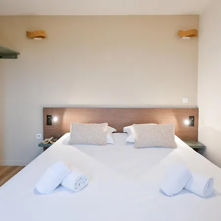 Zenitude Hotel-residences Versailles St Cyr L'ecole * Saint-Cyr-l'Ecole