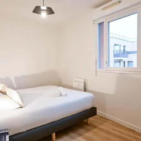 Zenitude Hotel-residences Versailles St Cyr L'ecole Aparthotel