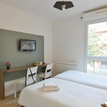 Aparthotel Zenitude Hotel-residences Versailles St Cyr L'ecole